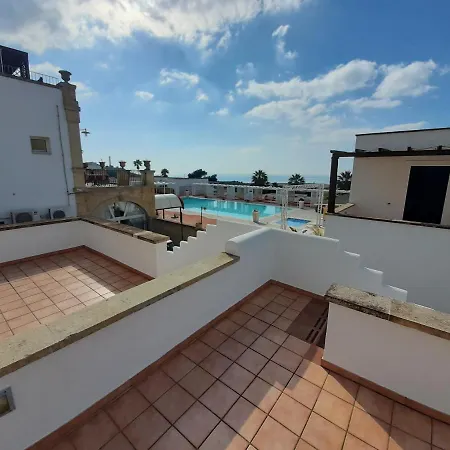 Hotel Messapia & 4*